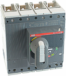 Molded case circuit breaker