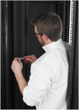 NetShelter SV Server Rack Enclosure, 42U, 31.50 Inch Width, 41.73 Inch Depth, 287.70 lb Weight