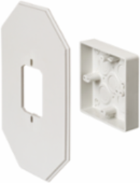 Works on all siding types. Before or after siding is up, Mounting holes on inside of box. Textured paintable surface. NM cable connector provided. 6-1/2 x 10-1/2 mounting surface. Provides a .895 J-channel. 15-1/2 cubic inch box. Grounding Clip