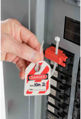 Lockout Tags: DANGER: DO NOT OPERATE, Name, Date, 2.5" H x 2" W, Pack of 25 Tags