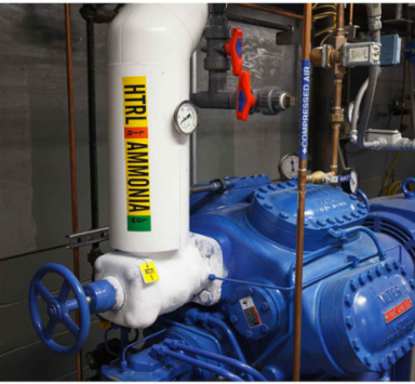 DC LIQ AMMONIA HIGH Pipe Marker, 2.25" H x 14" W, Fits Pipes 2.5" Dia. Thru 7.875" Dia.