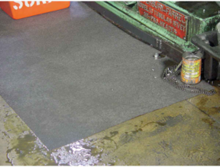 Barrier Spill Mat 36 Inch x 100 Ft, Medium Weight, Polypropylene, Universal