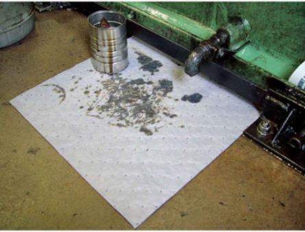 MRO Plus® Universal Absorbent Roll - Heavy Weight, 30" x 150', Absorbency Capacity 49 gal, Perforated Length 15"