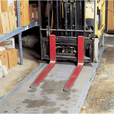 Universal Absorbent Mat - Heavy Weight, 36" x 150', Absorbency Capacity 45 gal