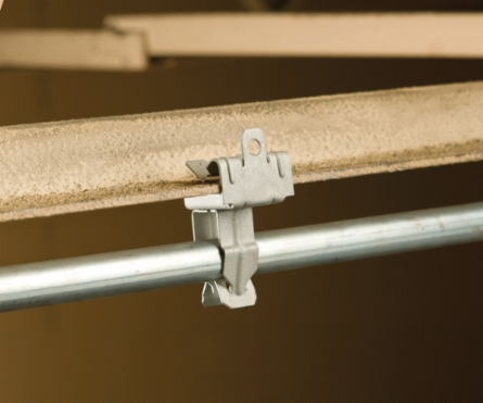 EM-P Conduit to Flange Clip, 1" EMT, 3/4" Rigid, 1.181"–1.378" OD, 9/16"–3/4" Flange
