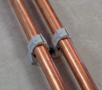 nVent CADDY Superklip, 1.56"–1.71" OD, 1 1/4" Rigid, 1 1/4" Pipe, 1 1/2" Copper Tube