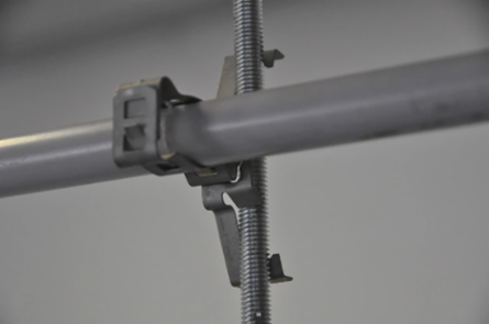 Snap Close Conduit Clip, 1 Inch EMT, 1.18-1.38 Inch OD, 1/4 Inch Rod