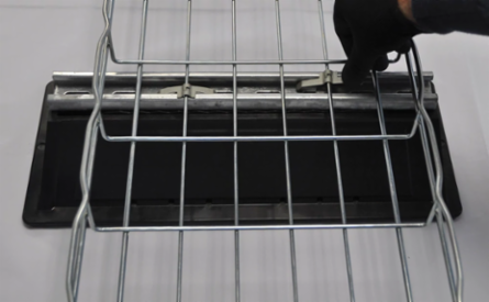 Wire Basket Tray Clip, 3/16"–5/16" Wire