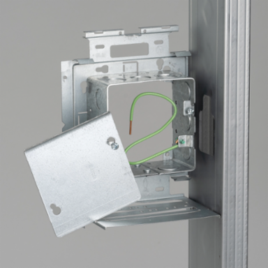 Box Mounting Plate with Far Side Support on Stud Assembly, OBB4 ADJ SG MR