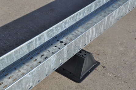 nVent CADDY Pyramid Tool-Free Cable Tray Support Kit, 18.9"
