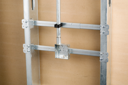 Telescoping box bracket 17"–26" stud space 1 1/2", 2 1/8", 2 1/2" box depth