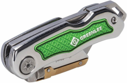 Folding Utility Knife with 8.9 Inch Length and Retractable Serrated Blade
