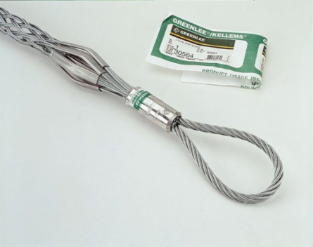 Medium-Duty T-Basket Pulling Grip for 1-1/4 to 1-1/2 Inch Cables, 1920 Lb Capacity