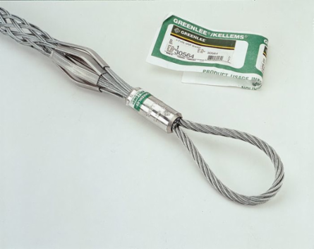 Medium-Duty T-Basket Pulling Grip for 1-1/4 to 1-1/2 Inch Cables, 1920 Lb Capacity