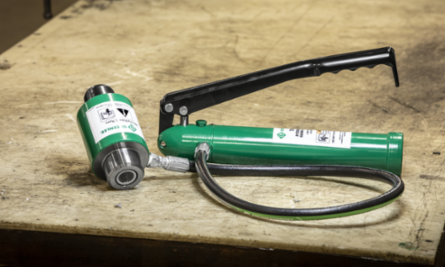 Hydraulic Hand Pump, 6500 PSI Pressure Rating, Lightweight Portable Design