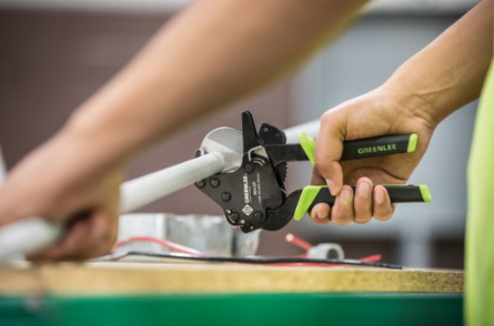 1-1/4 Inch Quick Release Ratcheting PVC Cutter, Cutting Capacity 1/8" - 1-5/8" O.D.