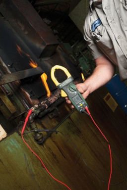 Industrial Clamp Meter 1000V 1000A with 2.0 Inch Jaw Opening and LCD Display