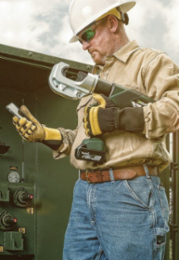 12 Ton Lithium-Ion Crimper, 750 Kcmil Capacity, Pistol Grip