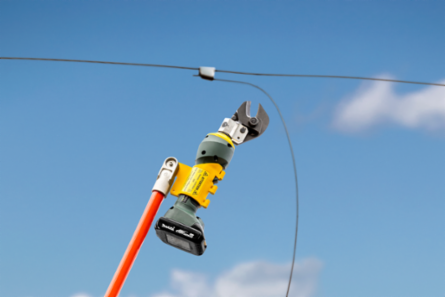 20mm Remote Wire Cutter, 12V Battery Powered, 4.6 LB Weight