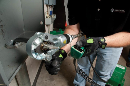 15-Ton Remote Head Flip Top Crimping Tool, 2 Inch Jaw Opening, 30,000 LB Crimping Force