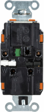 EdgeConnectTM Receptacle, 2-Pole 3-Wire, 15A 125V, Orange