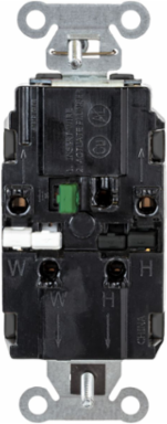 2/2 Controlled EdgeConnect™ 20A Tamper Resistant Flat Face White Duplex Receptacle