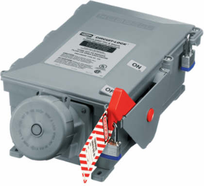 Heavy Duty IEC Pin & Sleeve Receptacle, 30A 600V AC, 3-Pole, Watertight