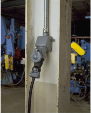 Industrial Grade 30A 600V AC Female Receptacle, 3-Pole 4-Wire, Watertight