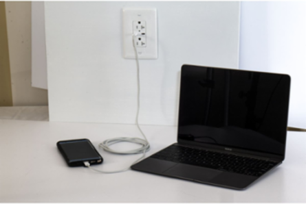 USB Charger Duplex Receptacle, 20A 125V,2-Pole 3-Wire Grounding, 5-20R, 2) 5A "C" USB Ports, White