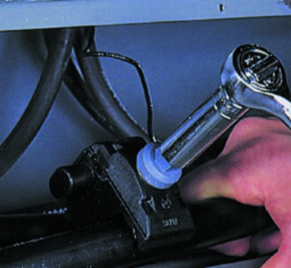 B-TAP Insulation-Piercing Tap Connectors 5/8 Inch Socket, 600V, 350-1/0 Tap Range