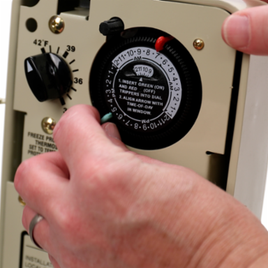 Freeze Protection Thermostat 120/240V Type 3R Enclosure