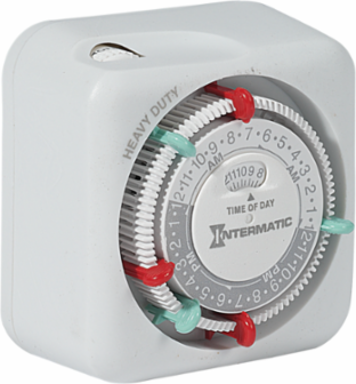 Heavy-Duty Indoor Mechanical Plug-In Timer 24-Hour, 125 VAC