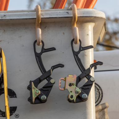 Wide Range Distribution Grip, 5000 lb Max Load, 0.162-0.883 Inch Cable Diameter