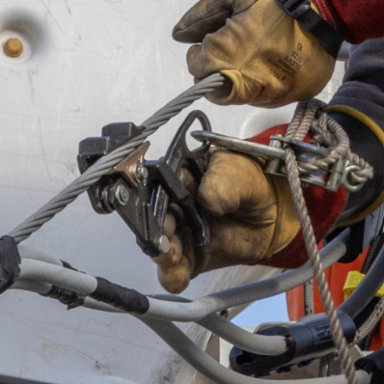 One-Handed Parallel Jaw Grip for Wire Pulling, 5000 lb Load, 0.162-0.883 Inch Cable