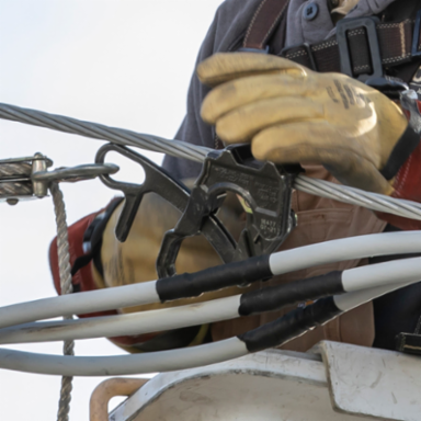 One-Handed Parallel Jaw Grip for Wire Pulling, 5000 lb Load, 0.162-0.883 Inch Cable