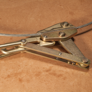 Chicago Grip Coated Guy Wire, 5" Jaw Length, 0.218-0.55" Cable Diameter, 8000 lb Load Capacity