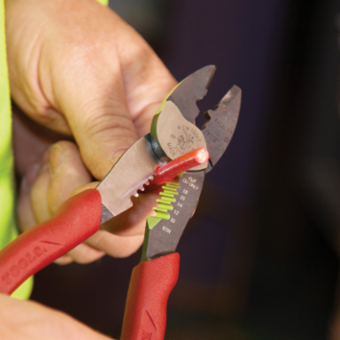Forged Steel Wire Crimper, Cutter, Stripper, Strips 10-18 AWG, Crimps 10-22 AWG