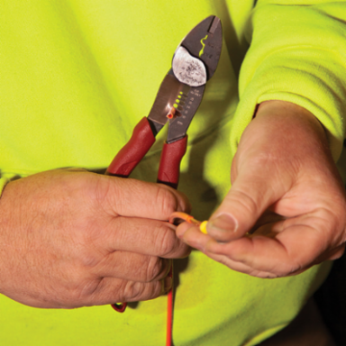 Forged Steel Wire Crimper, Cutter, Stripper, Strips 10-18 AWG, Crimps 10-22 AWG