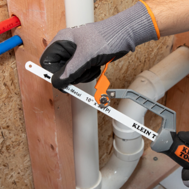 Compact Finish-Cut Hacksaw