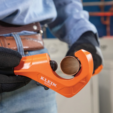 1-3/8-Inch Constant Swing Tubing Cutter