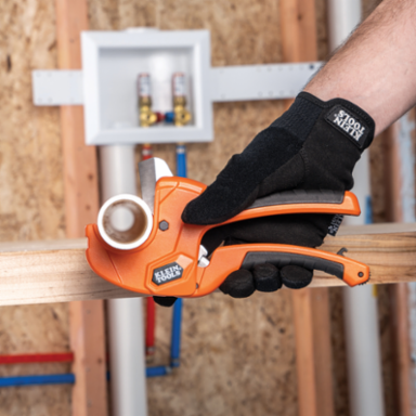 1-1/4-Inch Ratcheting PVC Pipe Cutter