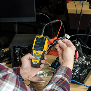 Cable Length Meter, Measures up to 3000 Feet, Includes Test Leads & Carrying Case