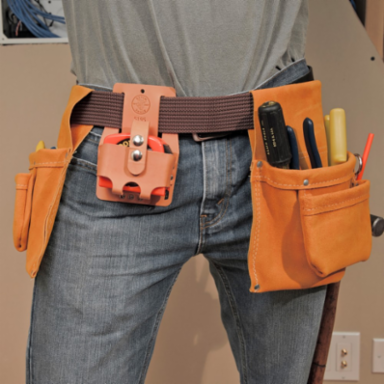 Leather Tape Measure Holder for 16-Foot Tape, Fits 2-1/2 Inch Belts, Medium