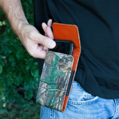 Tradesman Pro™ Camouflage Phone Holder X-Large, Fits Phones Up to 6.75 Inch, Magnetic Closure