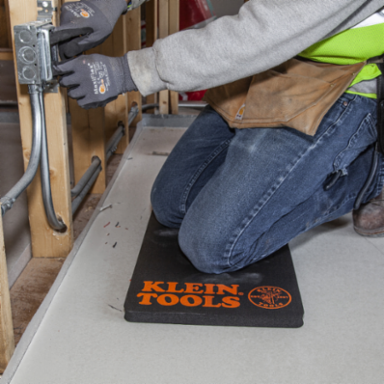 Tradesman Pro Standard Kneeling Pad, 1 Inch Thick NBR Foam, 21 Inch x 13.5 Inch
