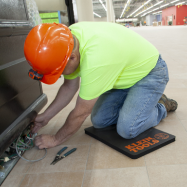 Tradesman Pro Standard Kneeling Pad, 1 Inch Thick NBR Foam, 21 Inch x 13.5 Inch