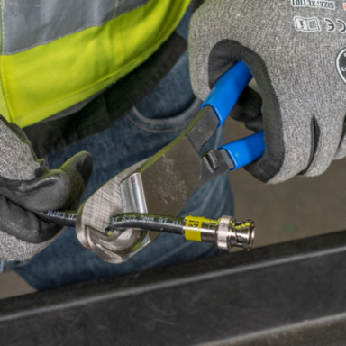 Cable Cutter 1-Inch Capacity, Lightweight, Plastic-Dipped Handles