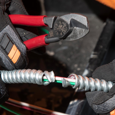 High-Leverage Compact Cable Cutter Up to 1/0 AWG Cutting Capacity, 6.6 Inch Length