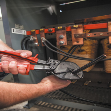 Open Jaw Ratcheting Cable Cutter, Cuts up to 600 MCM Copper & 750 MCM Aluminum
