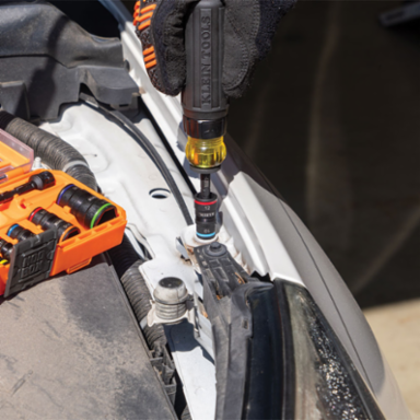 Flip-16 KNECT™ Ratcheting Impact Flip Socket Screwdriver Set